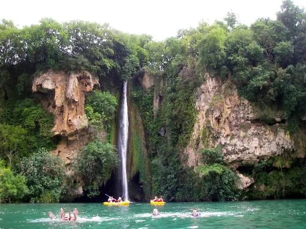 Le Cintrium 3* Viala-du-Tarn