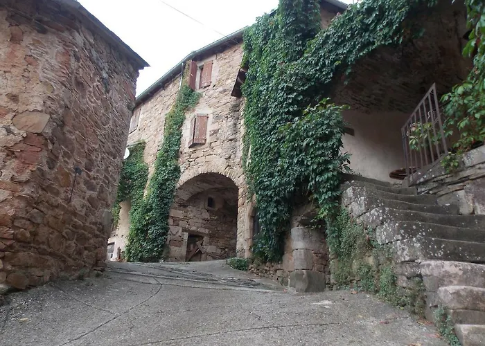 Le Cintrium 3* Viala-du-Tarn